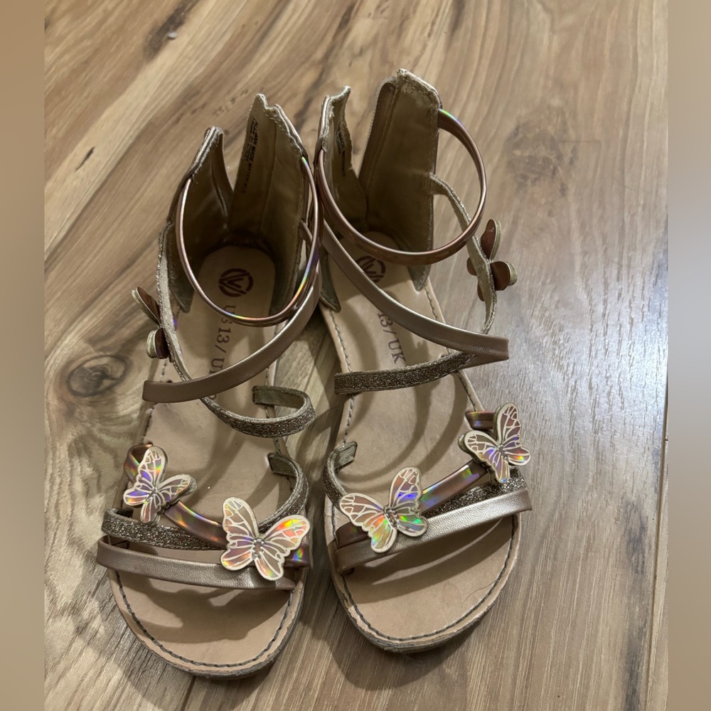 Girls dress sandals